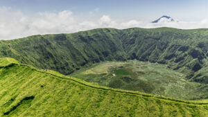 Lire la suite à propos de l’article Aventures Inoubliables aux Açores : Diaporama de Randonnée